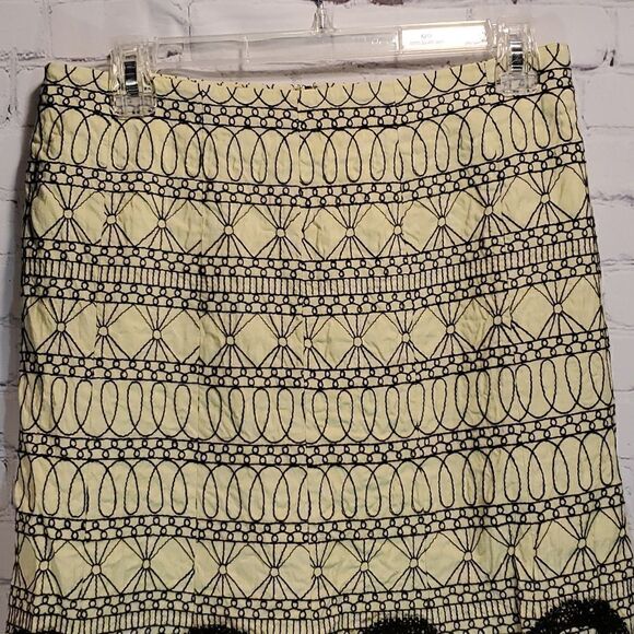 WD NY linen blend A line embroidered skirt size 6 - Picture 2 of 9